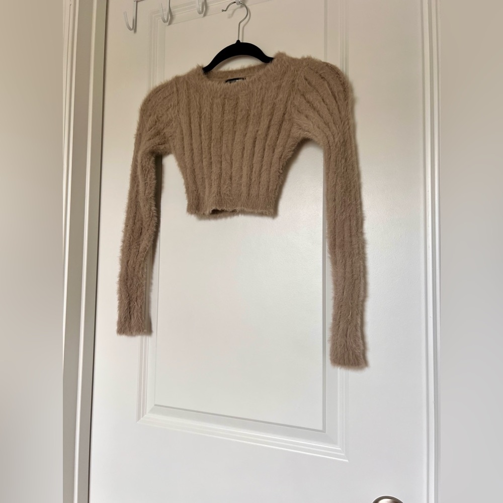 XS fuzzy crop top